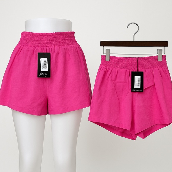 Shirred Waist Double Layer Short - Picture 1 of 4